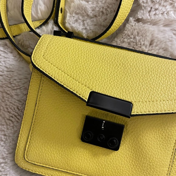 Forever 21 Yellow Crossbody bag - Picture 3 of 3